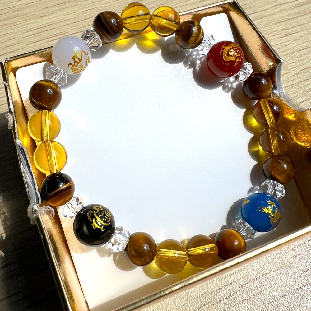Feng Shui stretch bracelet with Various Stones - New